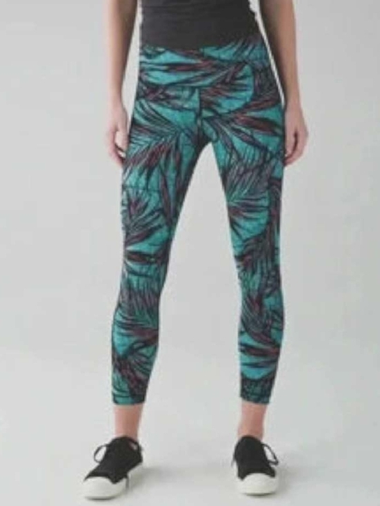 lululemon athletica Pants - lululemon athletica Teal & Black Leaf-Print High-Rise Leggings